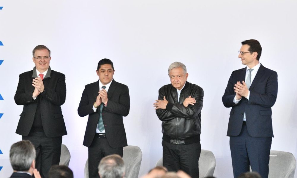 Asegura AMLO que gobernador de SLP hizo buen trabajo con nueva planta de BMW