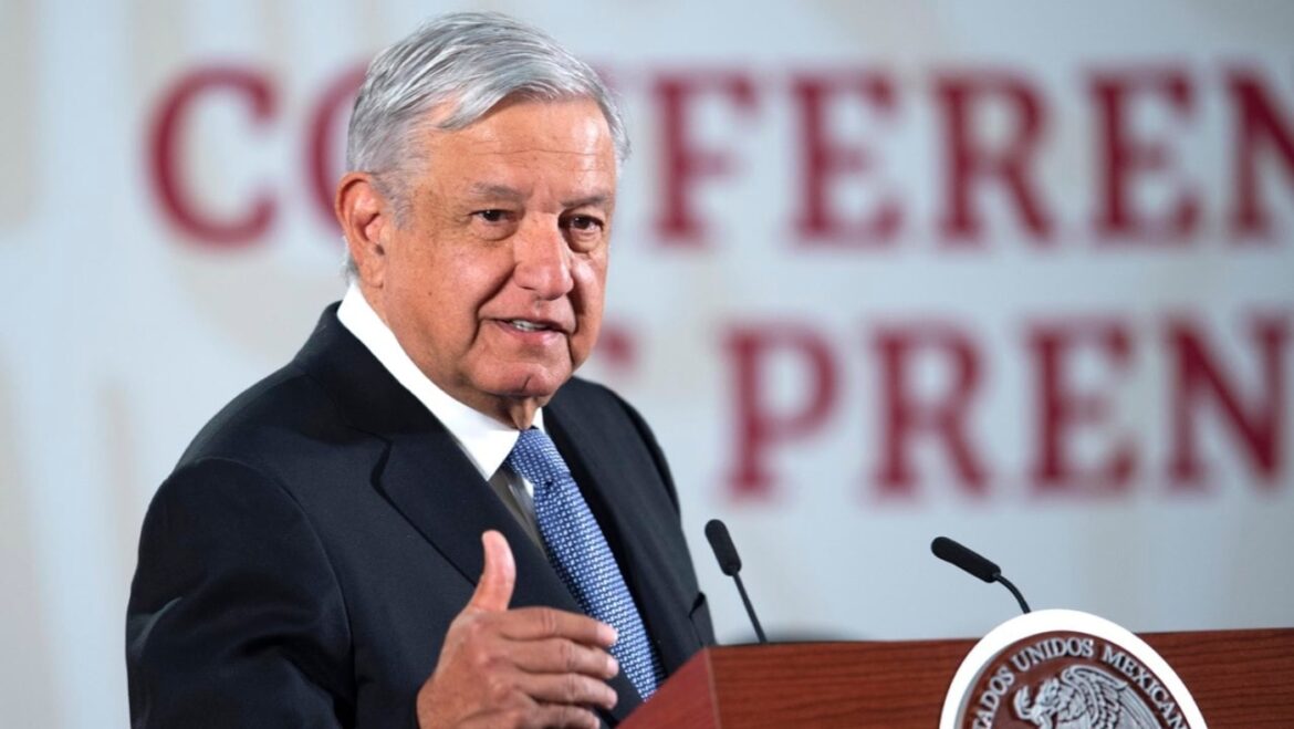 AMLO confirma que grabaron llamadas telefónicas de activista