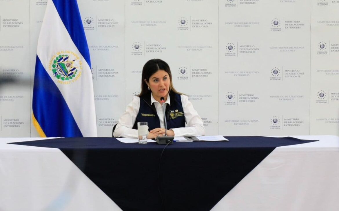 Exige El Salvador renuncia de autoridades migratorias mexicanas