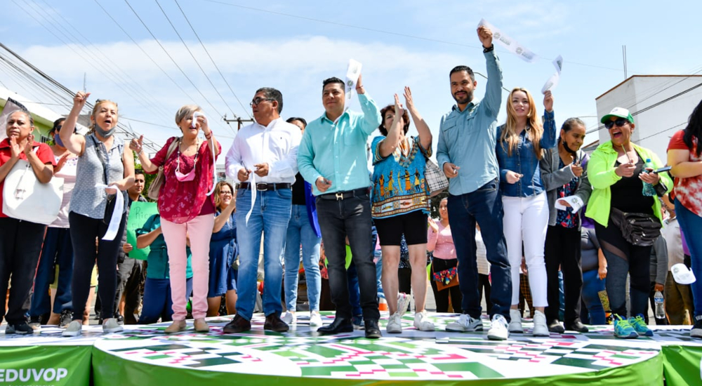 Ricardo Gallardo entrega otra obra vial en la capital potosina