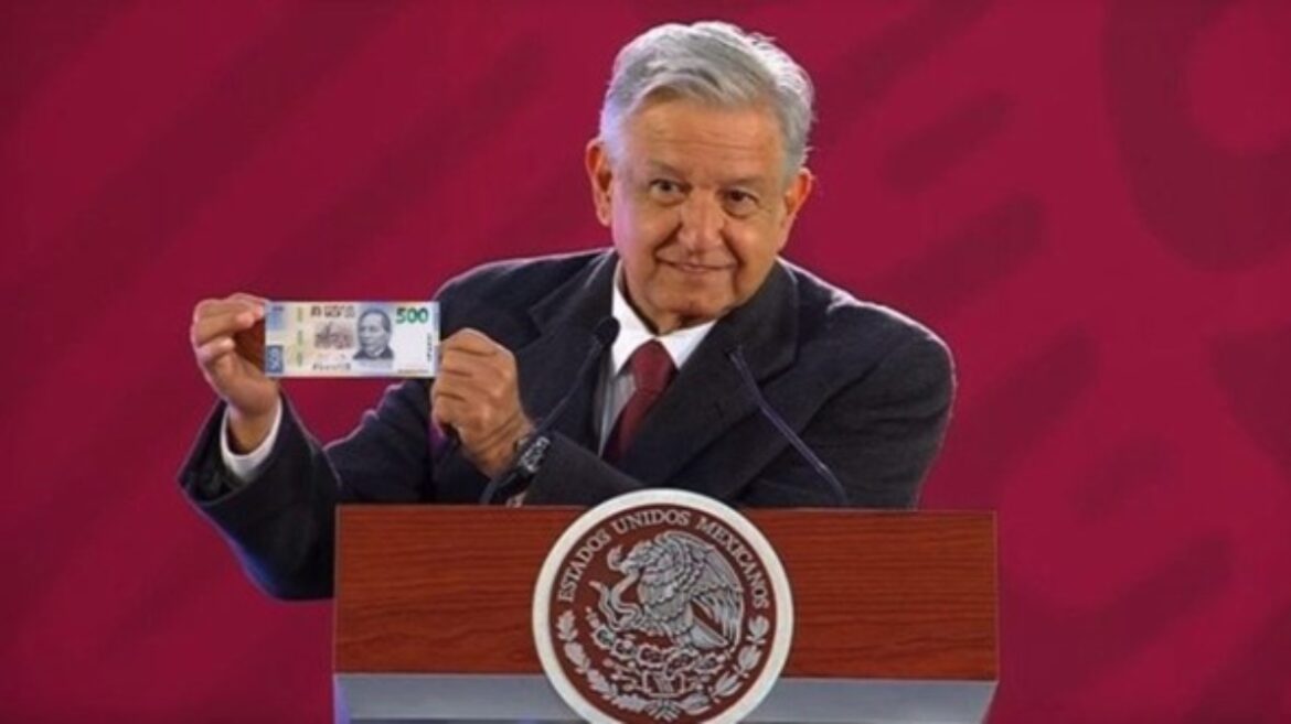 AMLO celebra fortaleza del peso mexicano