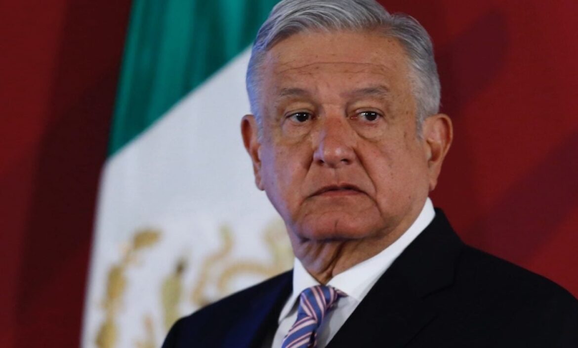 AMLO le responde a juez que le prohibió hablar sobre Xóchitl Gálvez