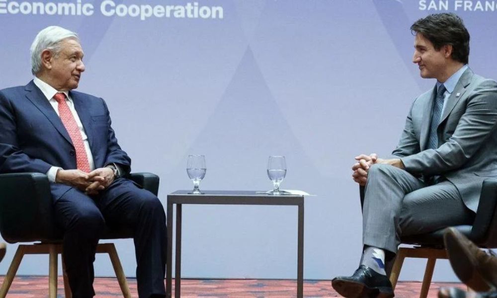 López Obrador y Trudeau dialogan sobre migración y perspectivas de inversión durante encuentro en Foro APEC