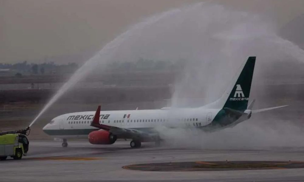 Inconvenientes en vuelo de Mexicana de Aviación en su regreso a Aeropuerto Felipe Ángeles